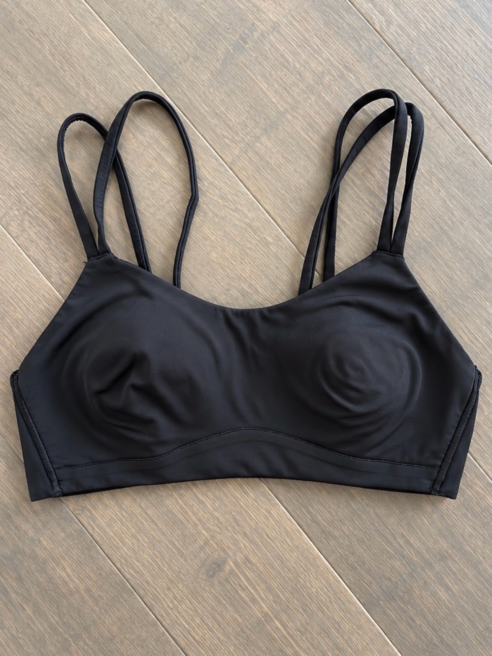Lululemon Cloud Bra // 6